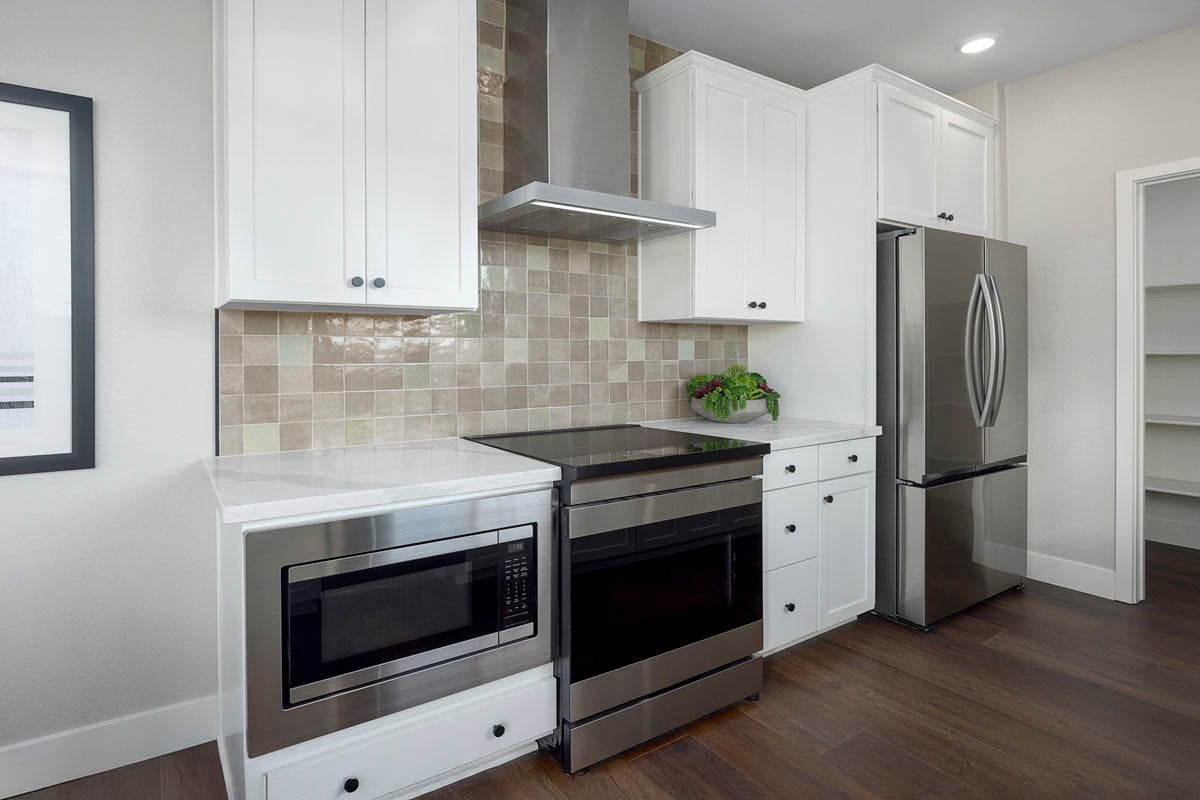 Custom tile kitchen backsplash