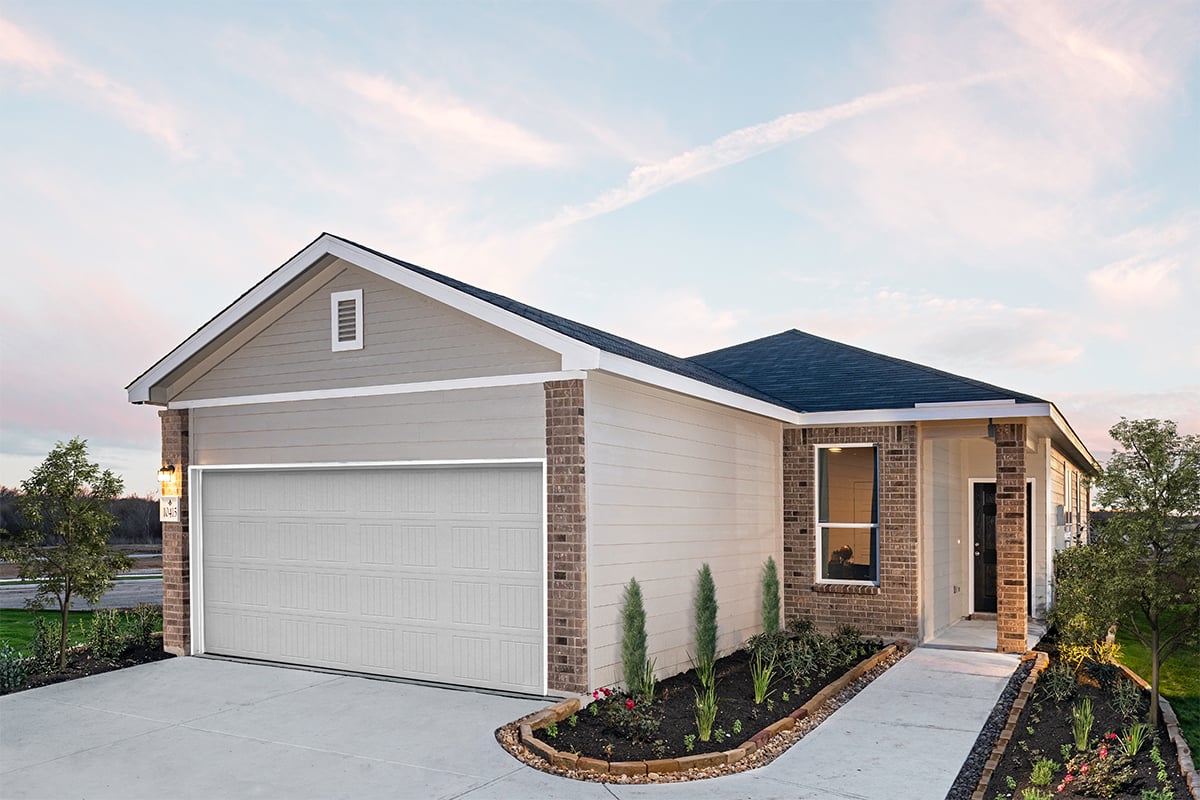 New Homes in 313 Deer Haven, TX - Plan 1416