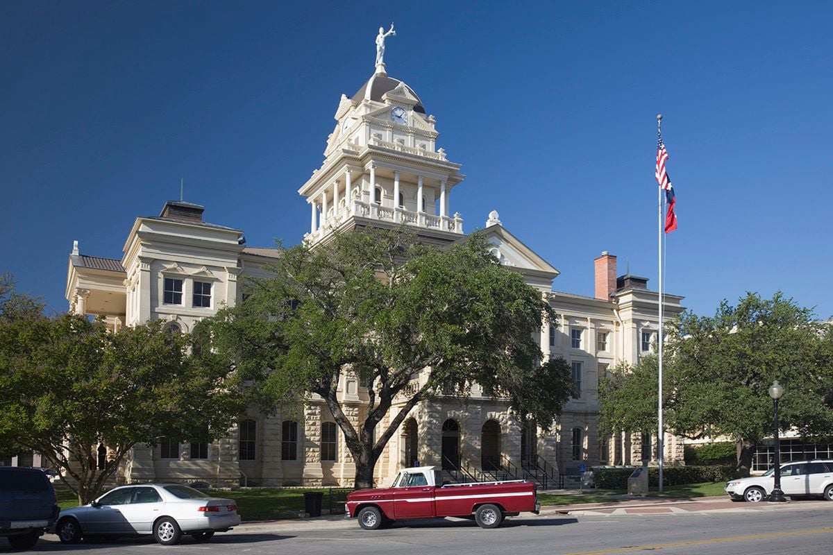 Minutes to downtown Belton